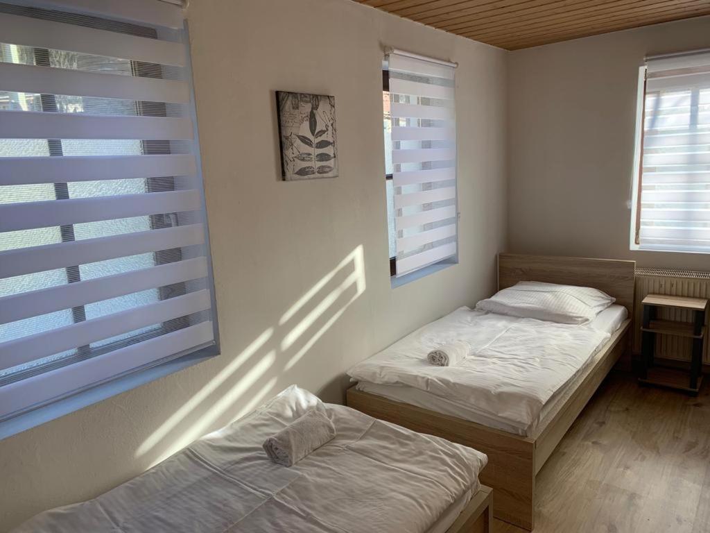 Ab Apartment Objekt 122 Ebersbach an der Fils Eksteriør billede
