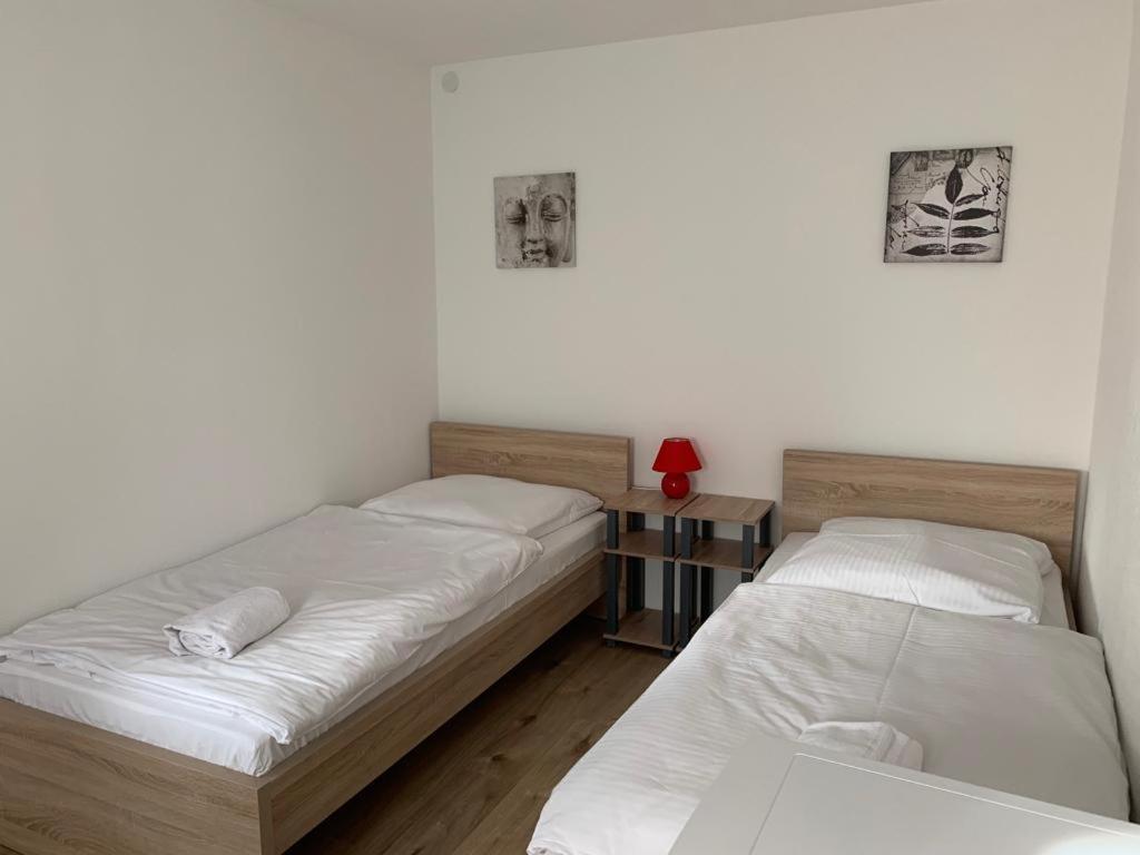 Ab Apartment Objekt 122 Ebersbach an der Fils Eksteriør billede