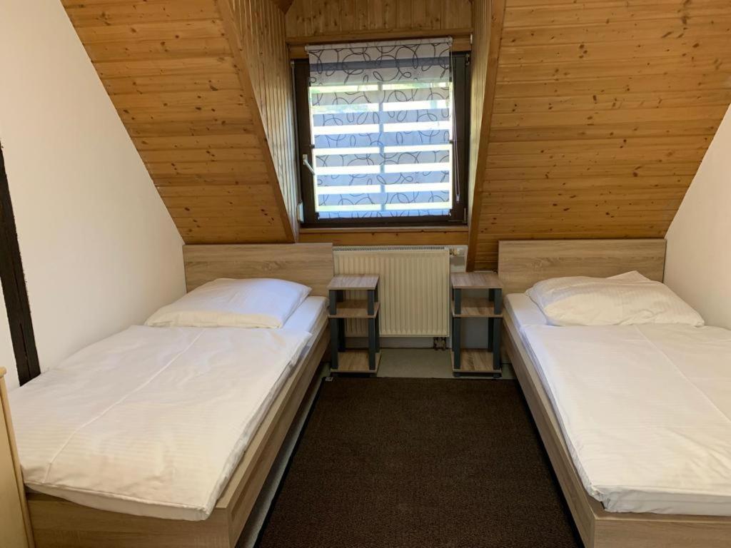 Ab Apartment Objekt 122 Ebersbach an der Fils Eksteriør billede